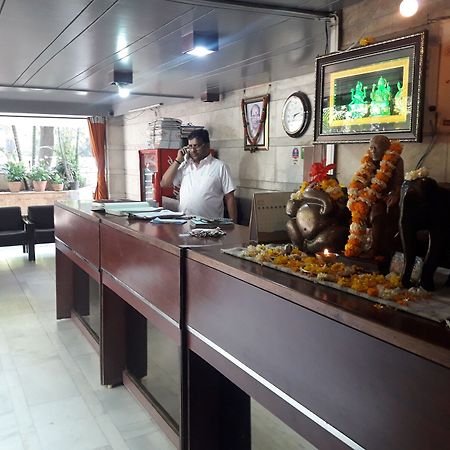 Maurya Residency Hotel Pune Ngoại thất bức ảnh