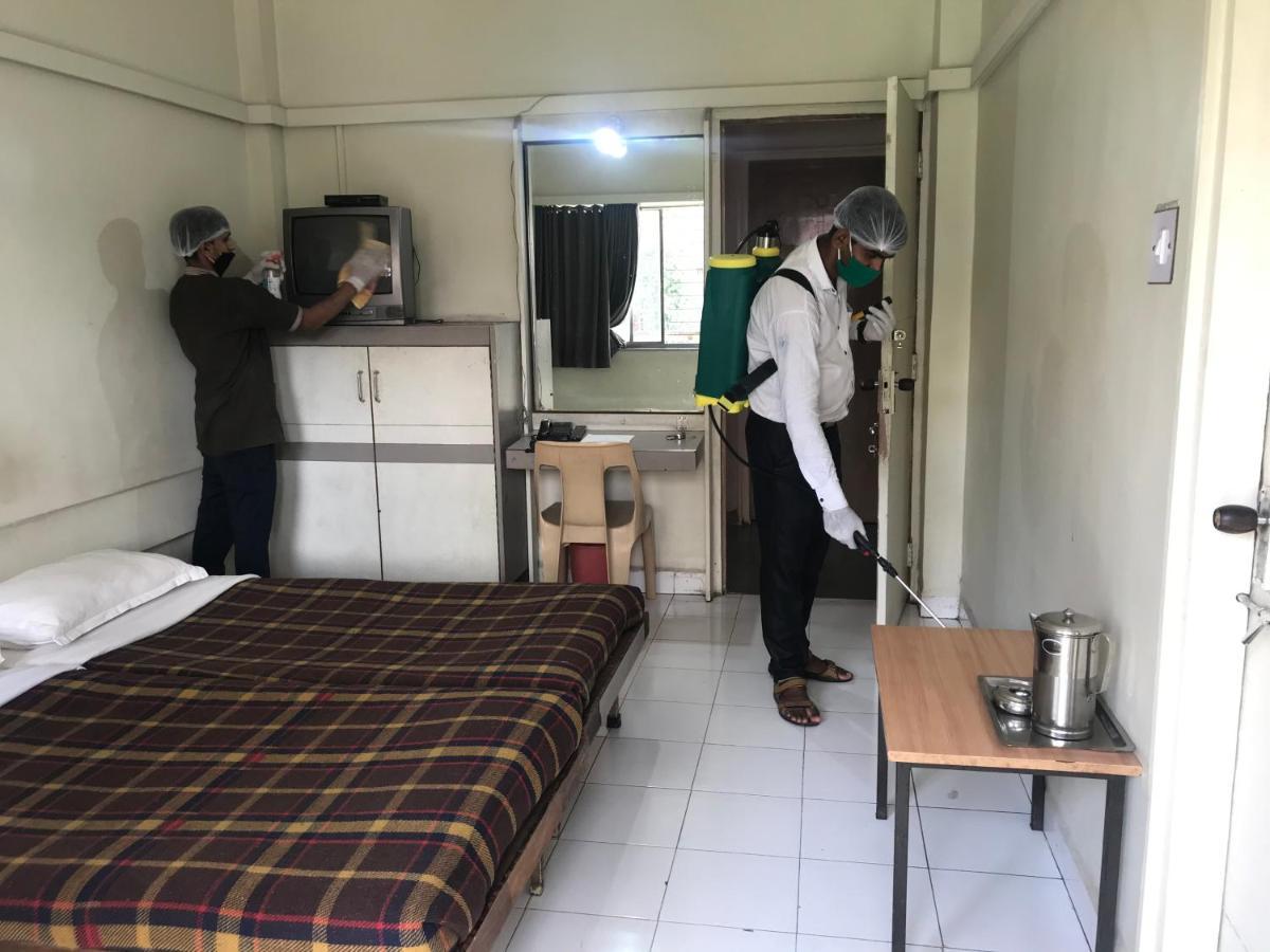 Maurya Residency Hotel Pune Ngoại thất bức ảnh