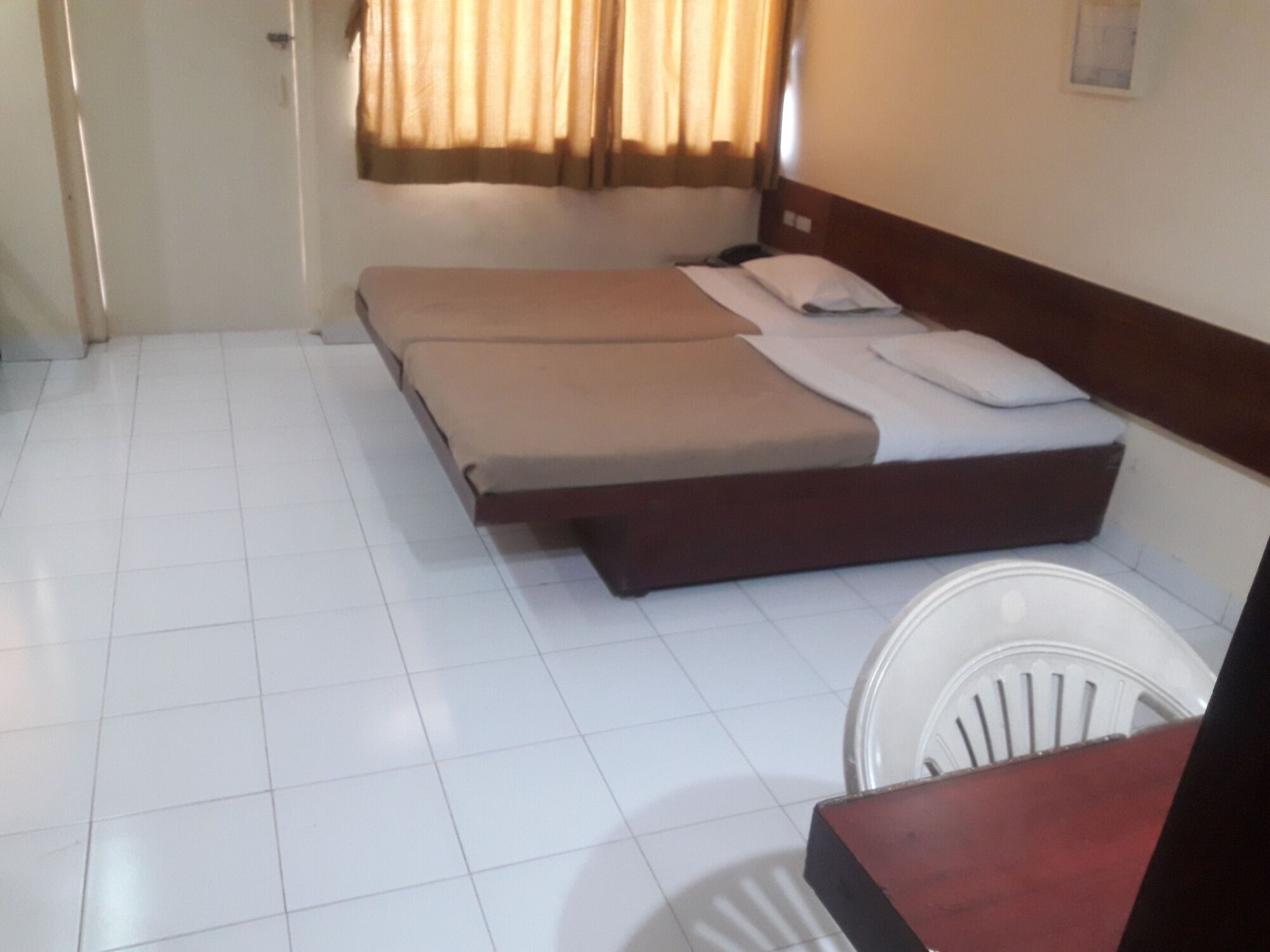Maurya Residency Hotel Pune Ngoại thất bức ảnh